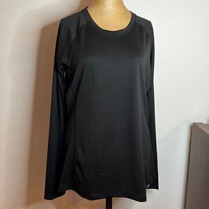 Patagonia NWT sz L capilene midweight black womens long sleeve thermal new cond